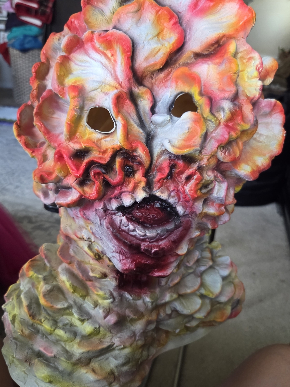 Zombie Clicker Mask Latex Monster Mutant Head Costument